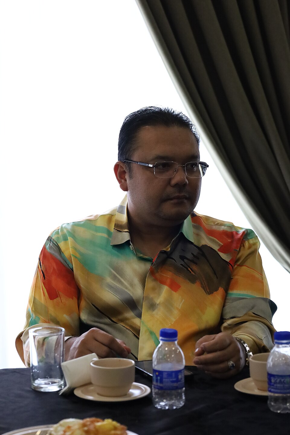 Logo Azuan Effendy Zairakithnaini