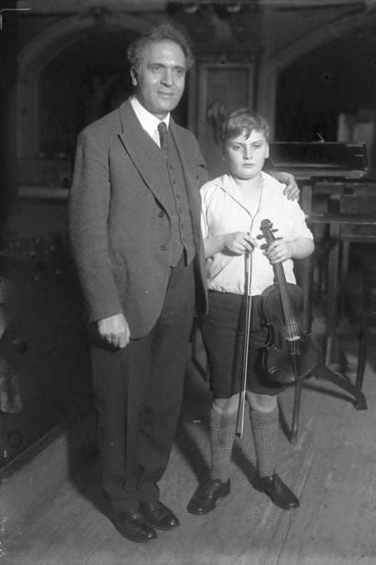 Logo enfant prodige