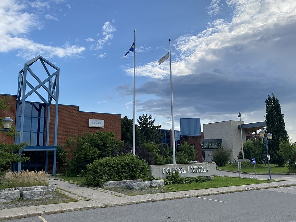 Logo Cégep de l'Outaouais