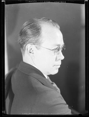 Logo Robert D. Leigh